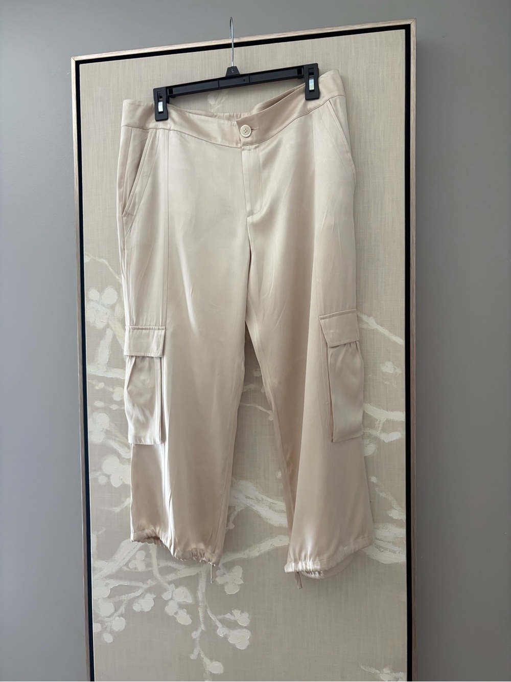 Warm sand silk cargo Bermuda’s
